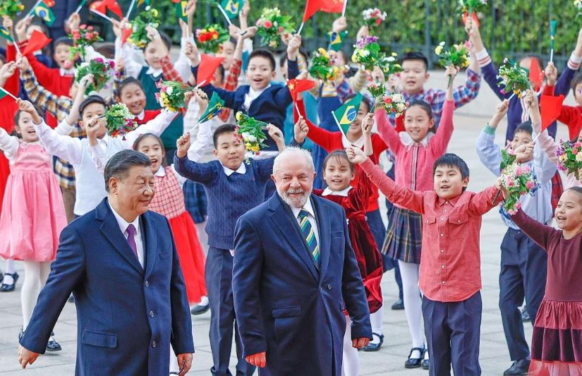 Brasil-China: pragmatismo de Lula aparenta viés antiocidental