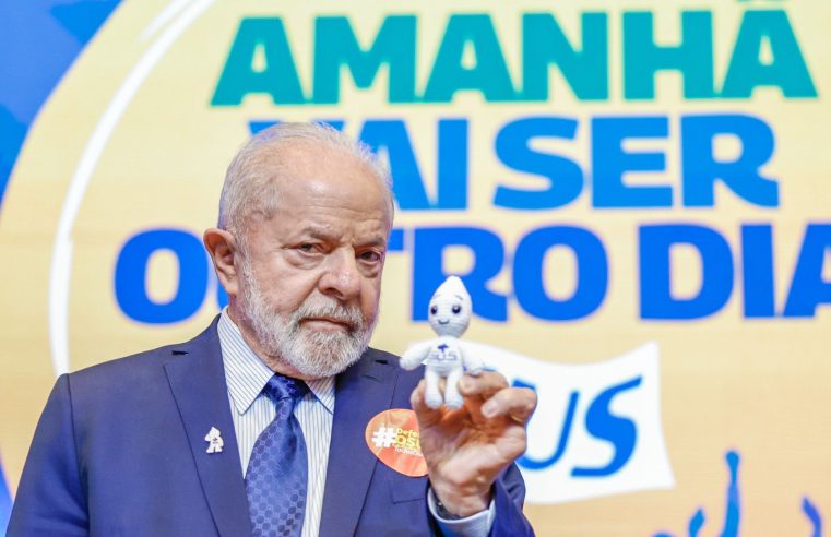 Lula: Irresponsabilidade de Bolsonaro na pandemia não ficará impune