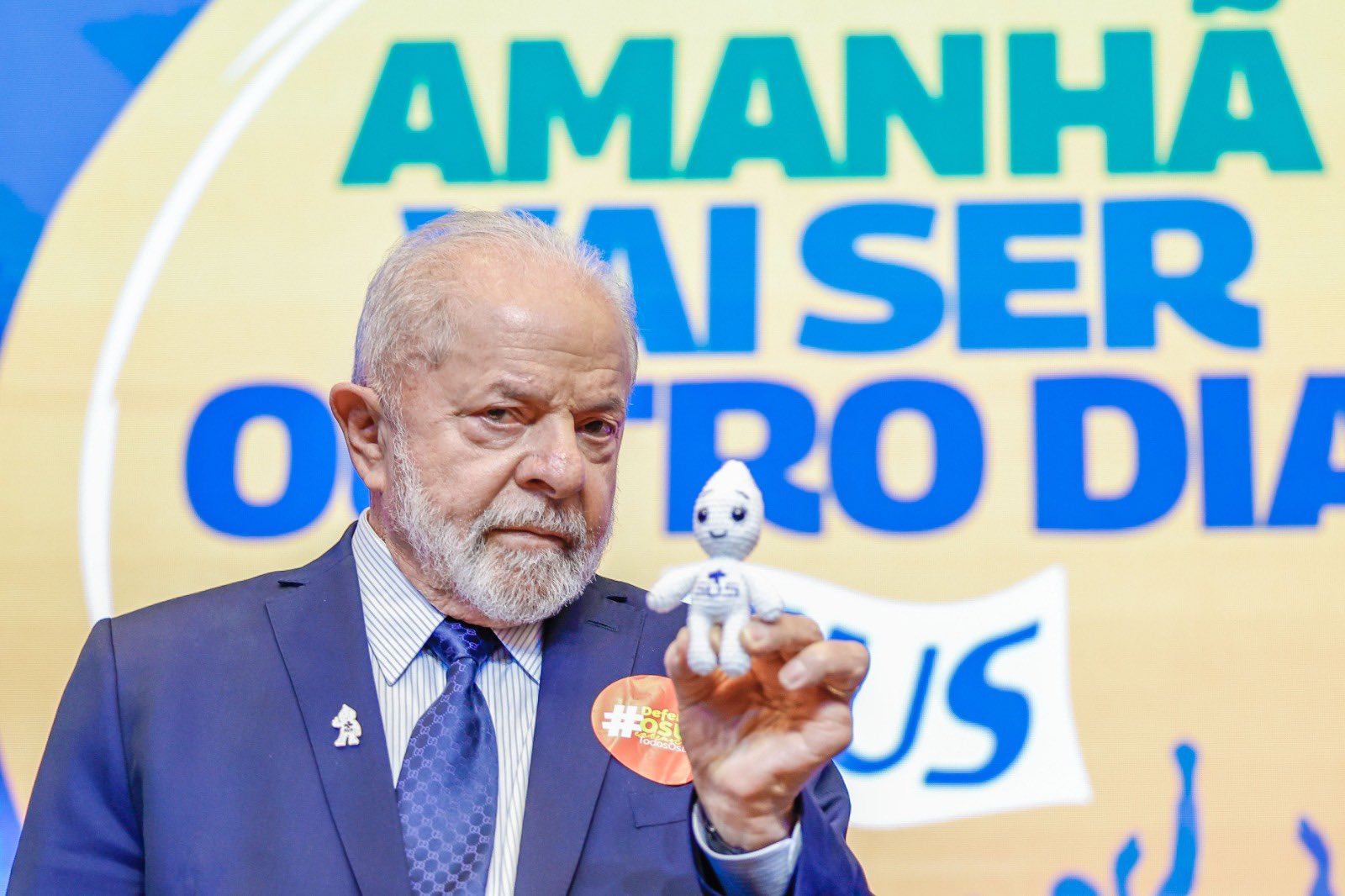 Lula: Irresponsabilidade de Bolsonaro na pandemia não ficará impune