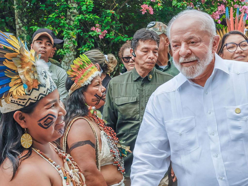 Lula planeja uso sustentável da Amazônia como motor econômico