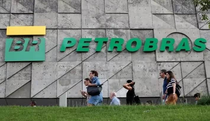 Petrobras desiste de vender campos de petróleo na Bahia e no Amazonas