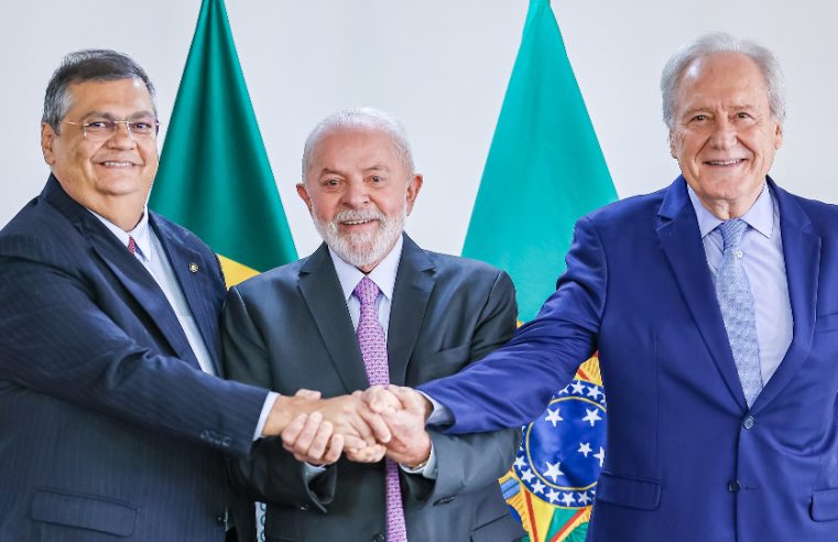 Lula anuncia Ricardo Lewandowski como ministro da Justiça