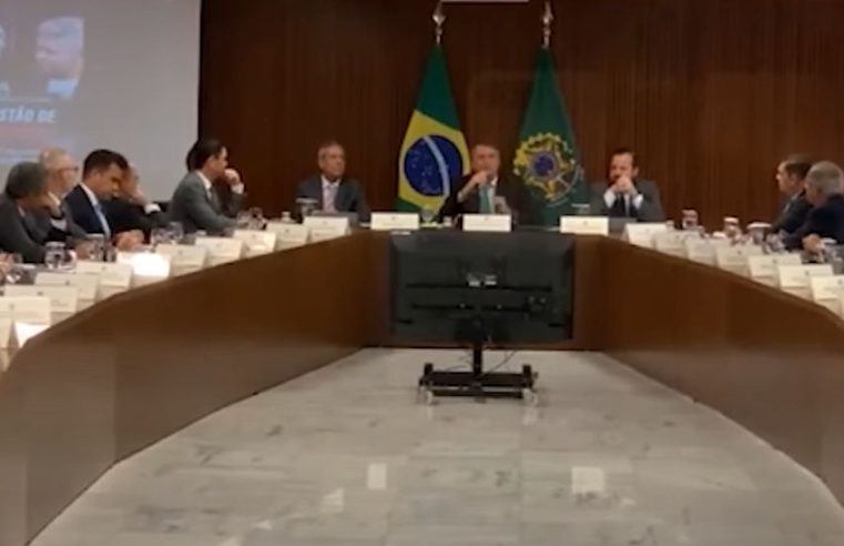 STF libera vídeo de reunião em que Bolsonaro discute “dinâmica golpista”