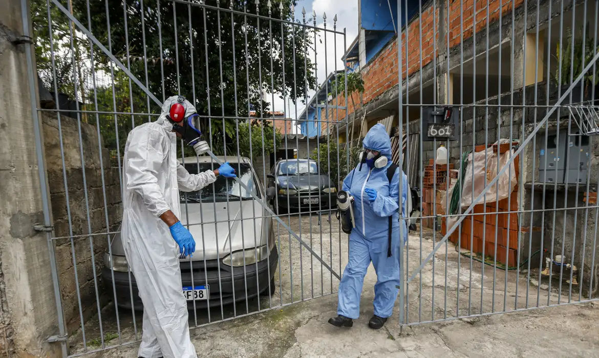 Brasil atinge 1,88 milhão de casos de dengue, maior número desde 2015
