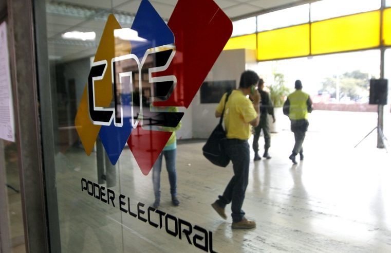 O agitado início das eleições presidenciais na Venezuela