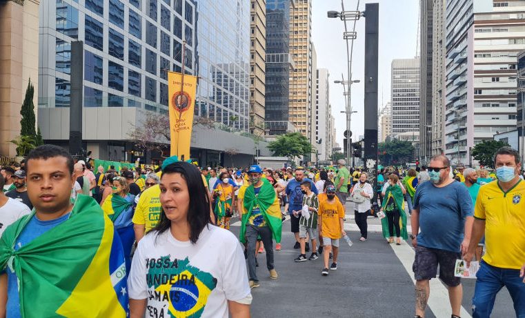 O Brasil e o avanço da extrema-direita