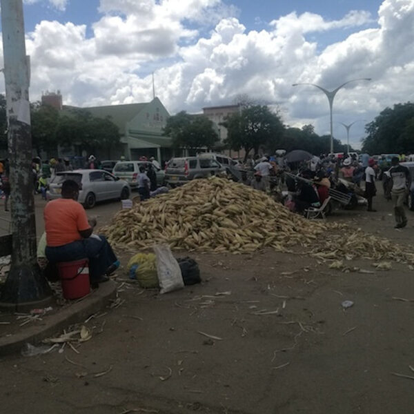 Urbanização acelerada na África pode trazer múltiplas consequências