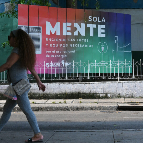 Lei de Comunicação Social sem precedentes permite publicidade em Cuba