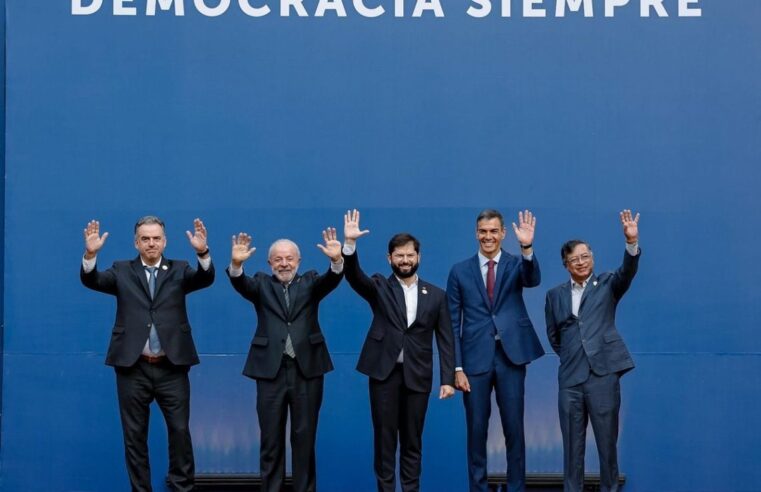 Lula, Pedro Sánchez, Boric, Petro e Yamandú Orsi lançam aliança global pela democracia